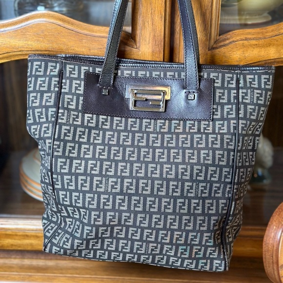 FENDI Zucchino Shoulder Tote Bag Brown Canvas - Picture 2 of 8